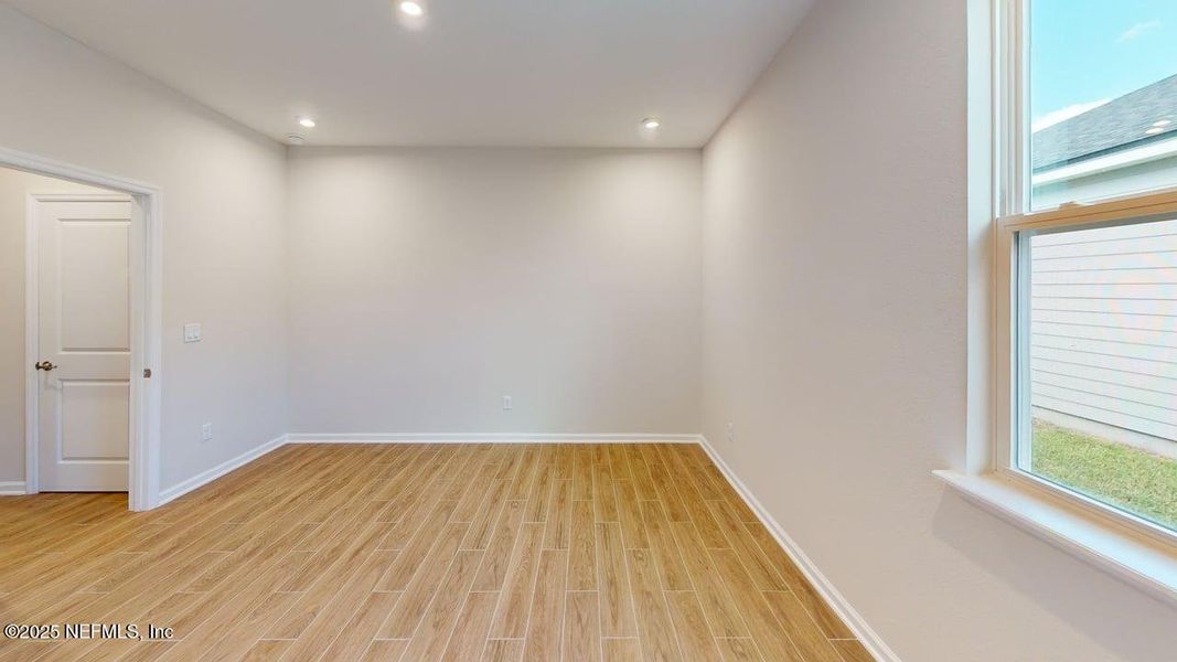 Spacious, unfurnished interior of a new home in Lakes at Bella Lago, Green Cove Springs (Image 9). Spacious, unfurnished interior of a new home in Lakes at Bella Lago, Green Cove Springs (Image 9).