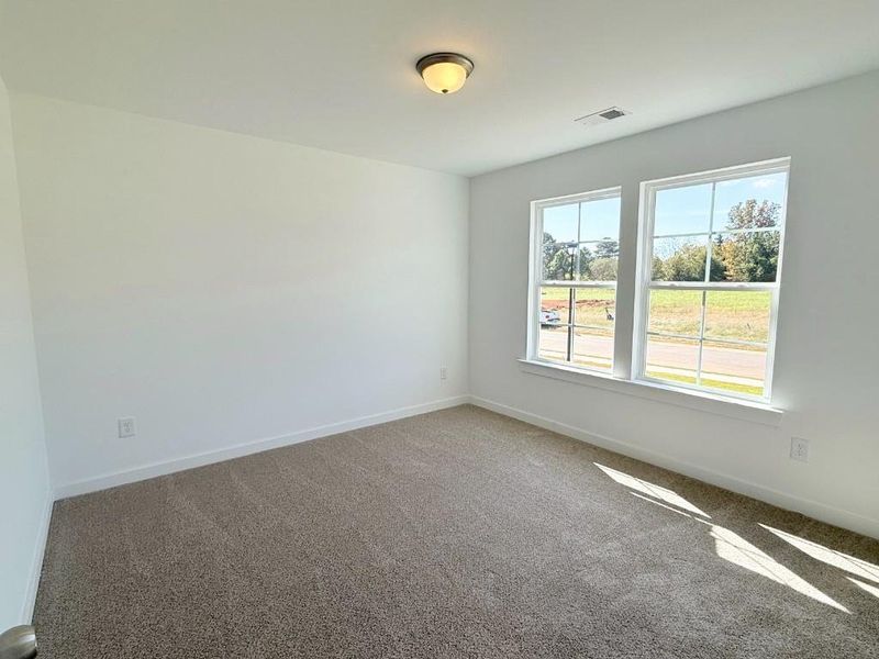 Spacious, unfurnished interior of a new home in Westlyn, Winder (Image 13).