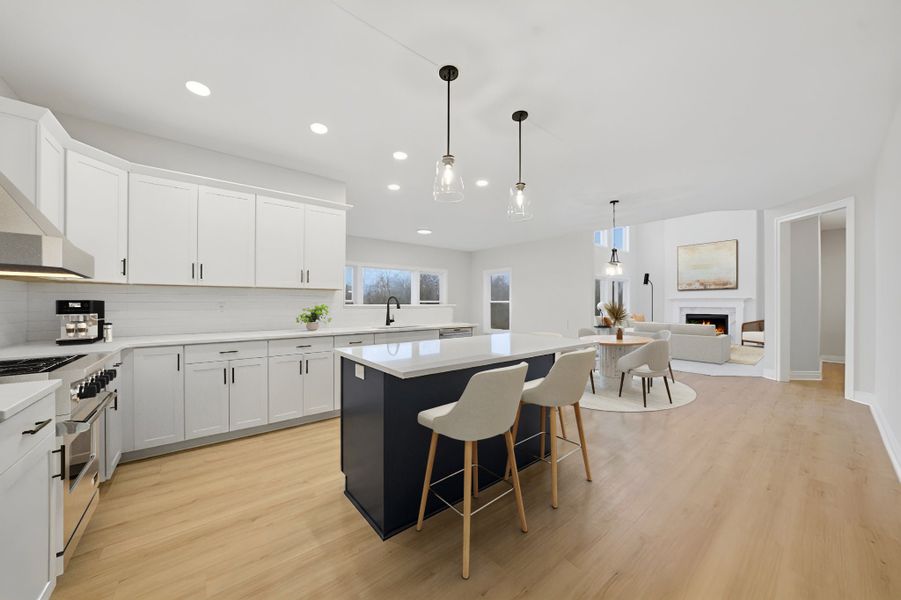 Furnished interior view inside a new home in Wheatfield Crossing, North Tonawanda (Image 3).