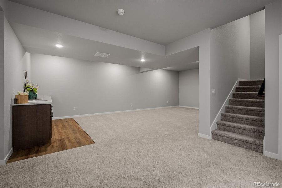 Spacious, unfurnished interior of a new home in Revel Crossing at Wolf Ranch – The Outlook Collection, Colorado Springs (Image 35).