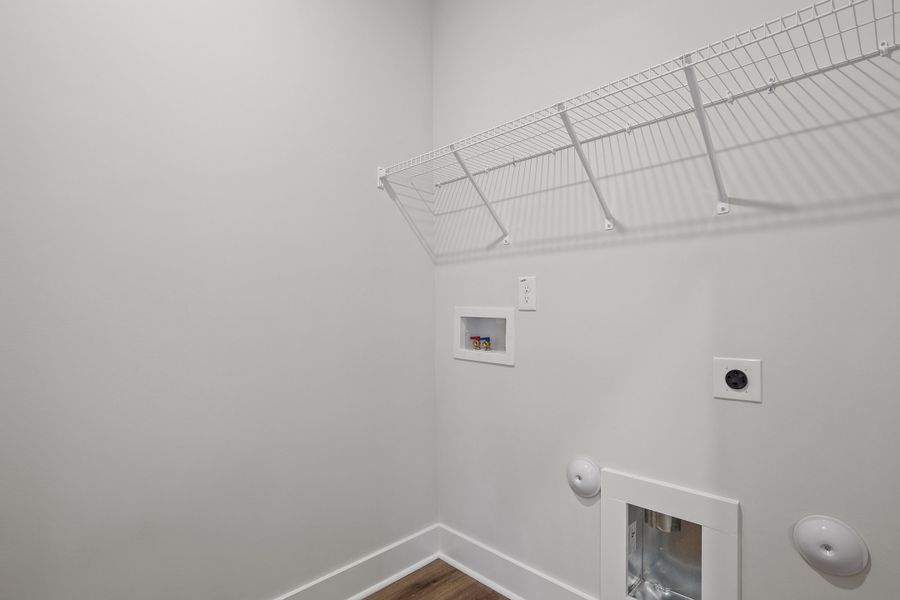 Spacious, unfurnished interior of a new home in Sweetbrier, Durham (Image 24).