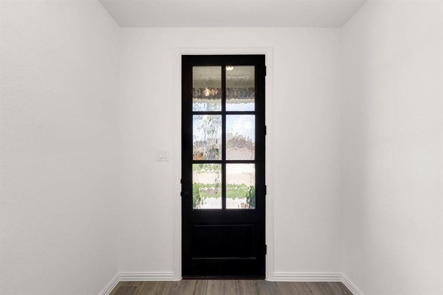 2_03. 14118 Gallatin - Entry