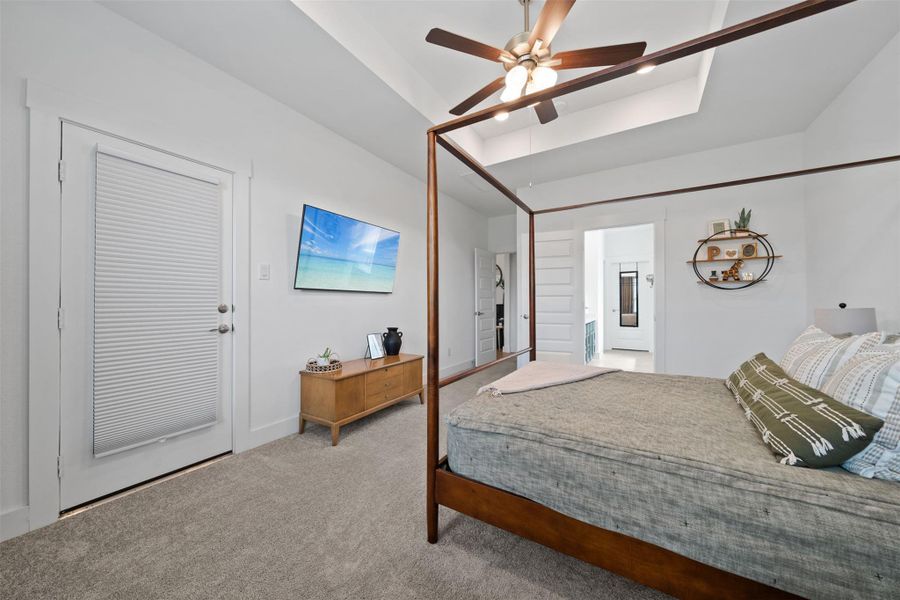 Furnished interior view inside a new home in Sorella, Tomball (Image 28).