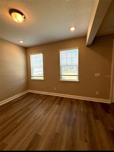 Spacious, unfurnished interior of a new home in Legends Preserve - Signature Series, Daytona Beach (Image 20).