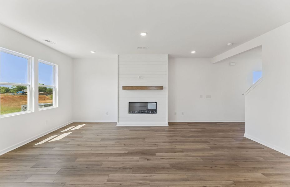Spacious, unfurnished interior of a new home in Highlands of Carter's Station, Columbia (Image 29). Spacious, unfurnished interior of a new home in Highlands of Carter's Station, Columbia (Image 29).