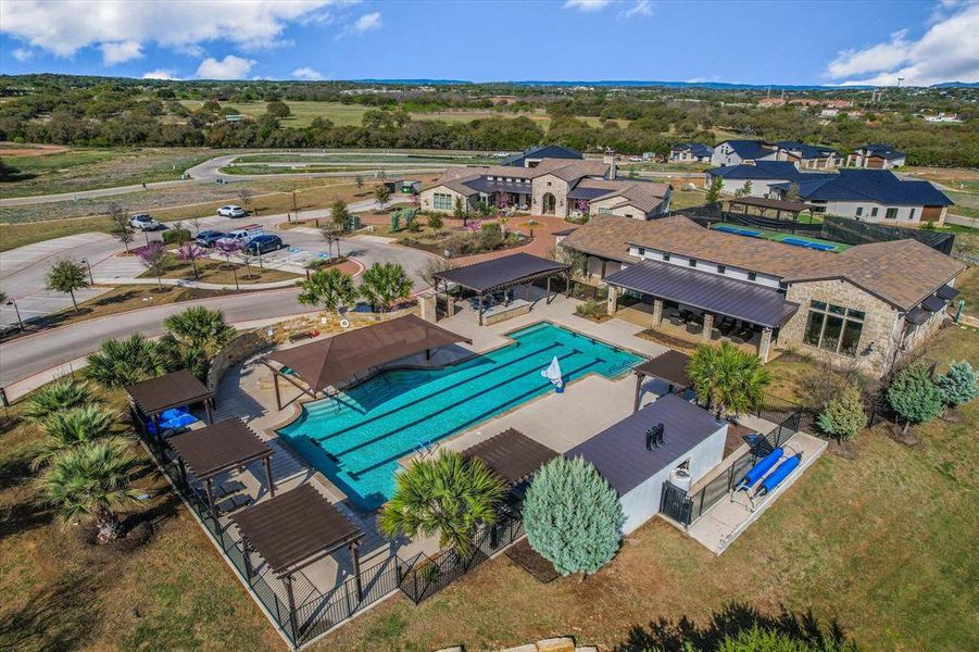 Community amenities in , Horseshoe Bay (Image 29).