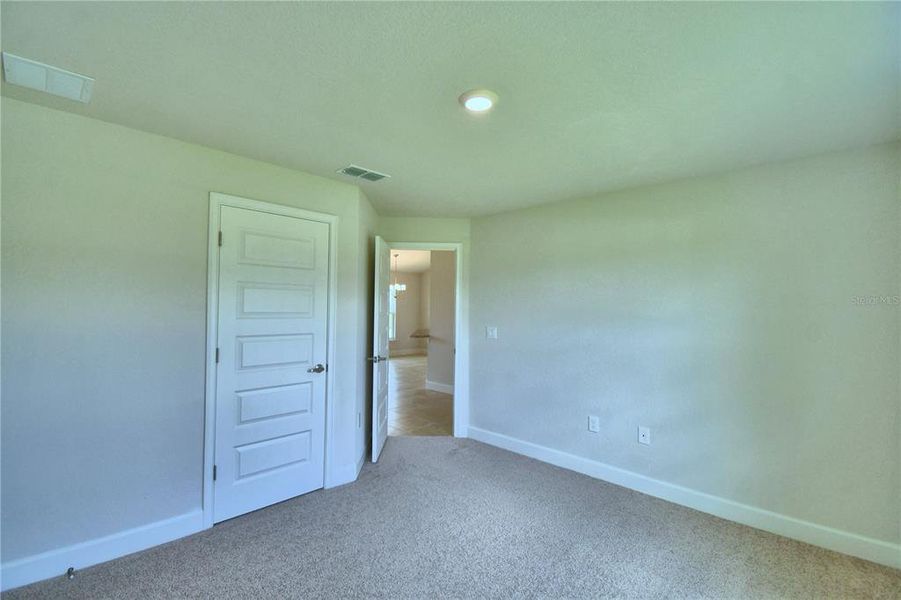 Spacious, unfurnished interior of a new home in Cadence Crossing, Auburndale (Image 35).