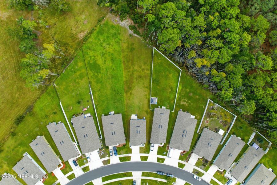 Image 30 of a home in Cross Creek Express. Image 30 of a home in Cross Creek Express.