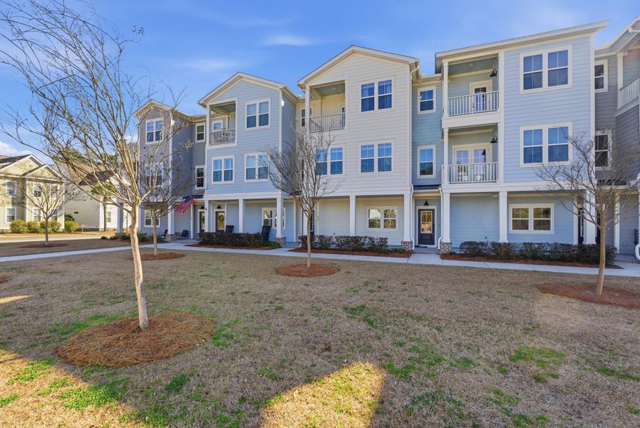 Image 32 of a home in .