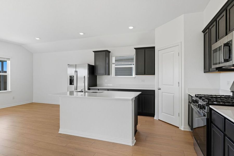 Furnished interior view inside a new home in River Ridge, Crandall (Image 9). Furnished interior view inside a new home in River Ridge, Crandall (Image 9).