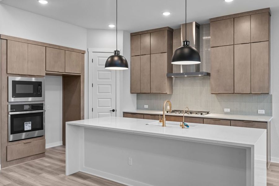 Furnished interior view inside a new home in Park Collection at Lariat, Liberty Hill (Image 10). Furnished interior view inside a new home in Park Collection at Lariat, Liberty Hill (Image 10).