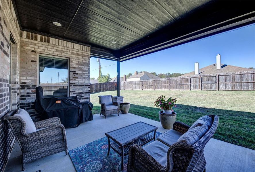 Exterior details and patio area of a home in , Bridgeport (Image 4).