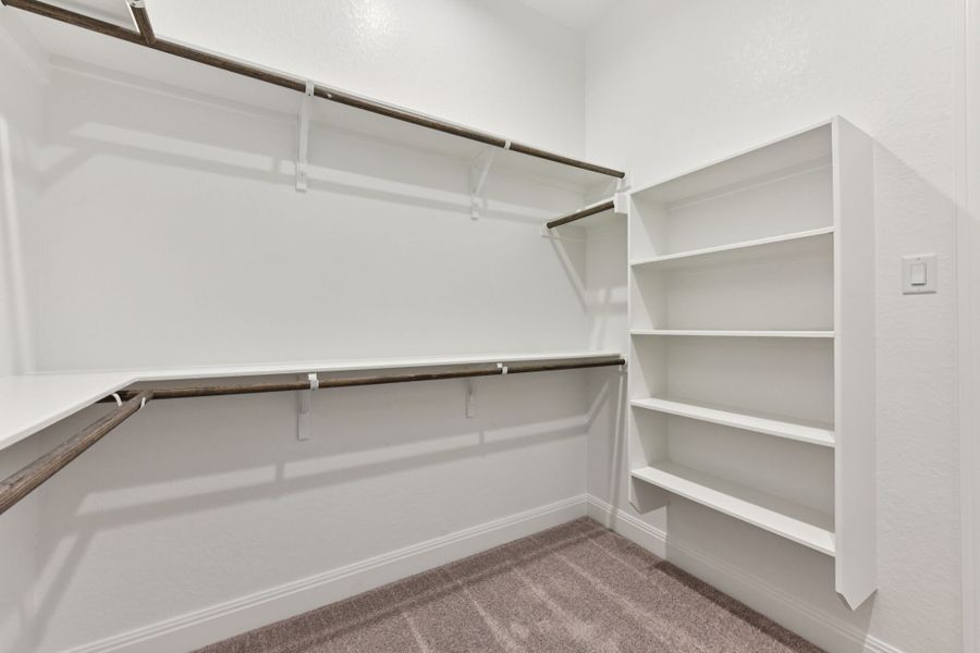 Image 18 of a home in 6 Creeks.