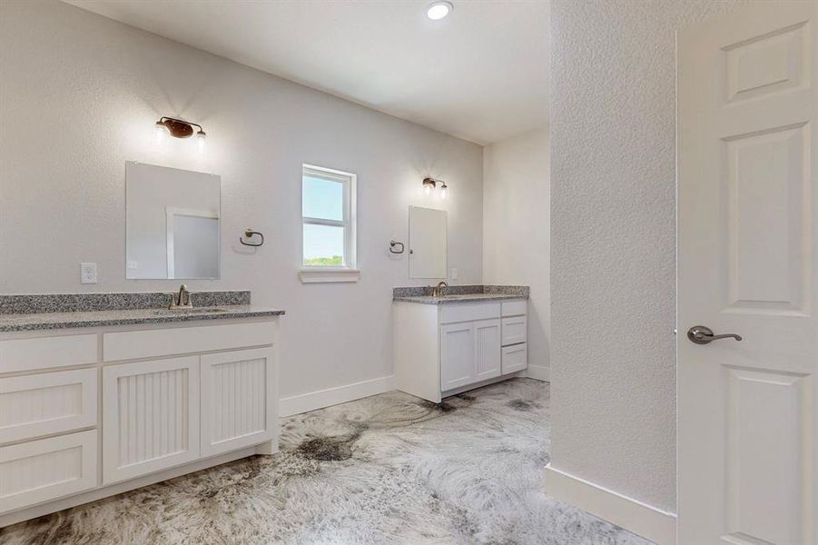 Image 13 of a home in .