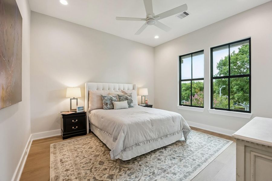 Furnished interior view inside a new home in , Houston (Image 50). Furnished interior view inside a new home in , Houston (Image 50).