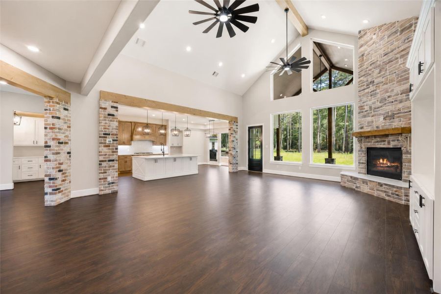 Spacious, unfurnished interior of a new home in , Huntsville (Image 22). Spacious, unfurnished interior of a new home in , Huntsville (Image 22).