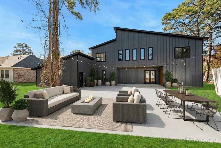 With this big size back yard