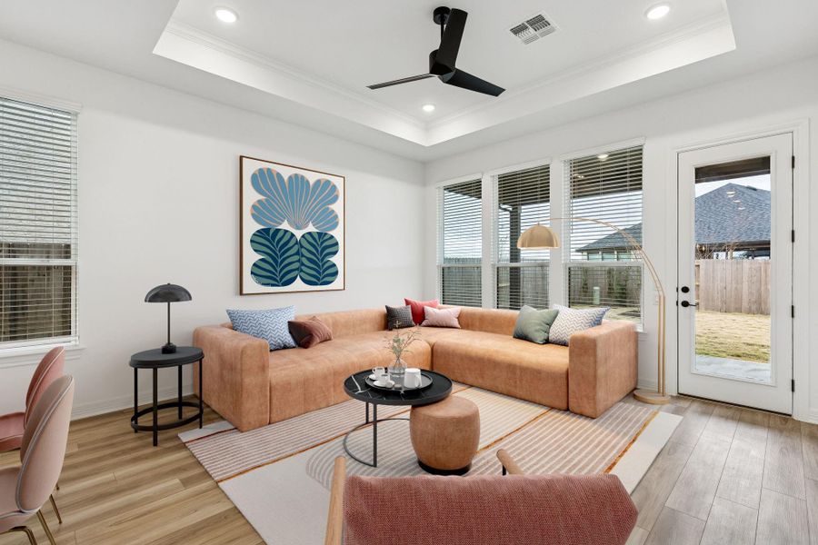 Furnished interior view inside a new home in Valencia, Manvel (Image 11).