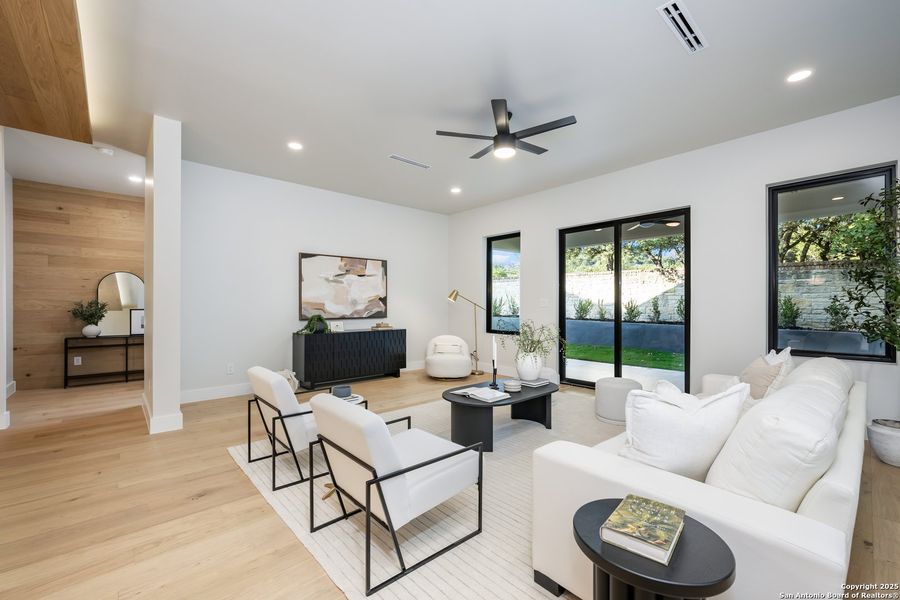 Furnished interior view inside a new home in , San Antonio (Image 41).