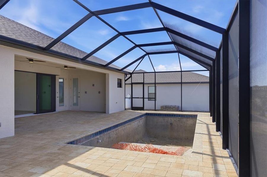 Exterior details and patio area of a home in , Port Charlotte (Image 21).