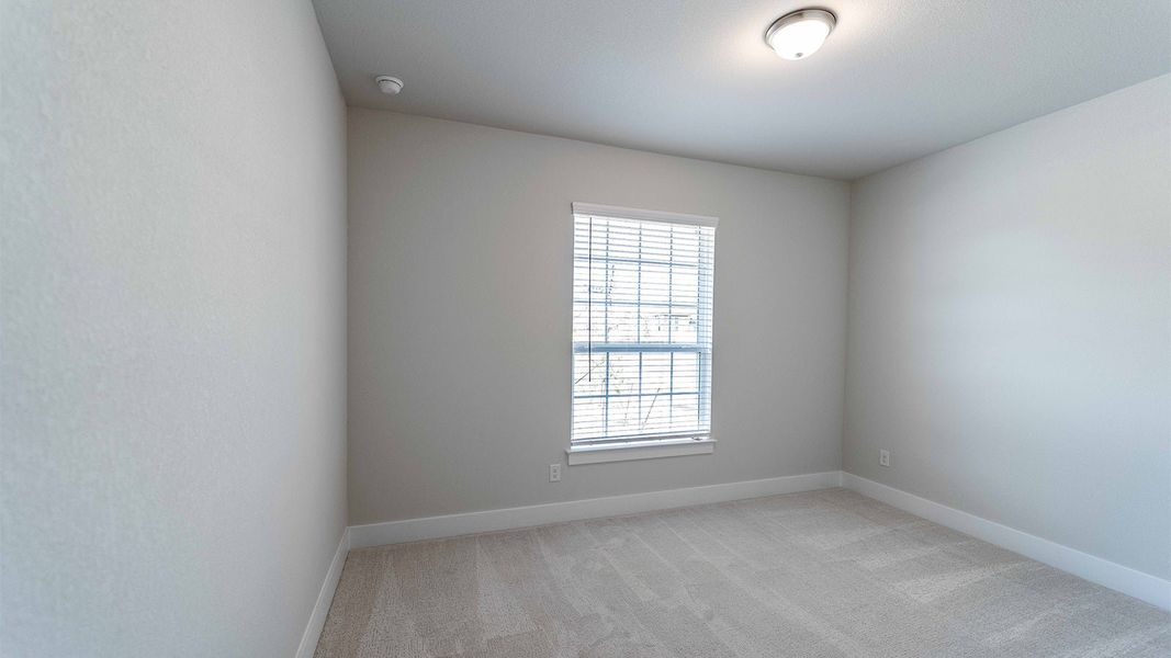 Spacious, unfurnished interior of a new home in Santa Rita Ranch, Liberty Hill (Image 22).