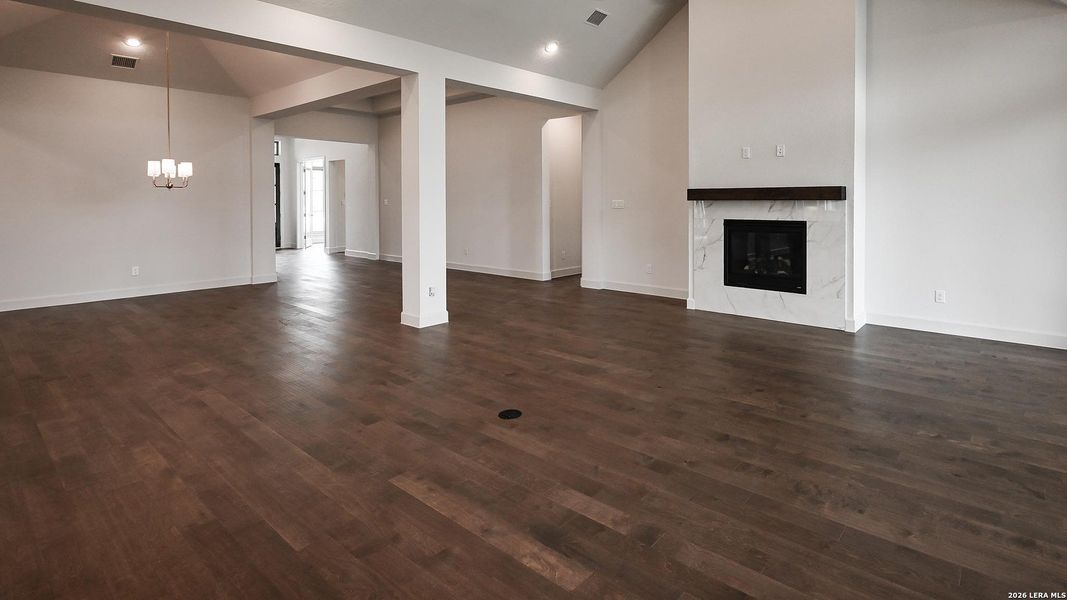 Spacious, unfurnished interior of a new home in Johnson Ranch, Bulverde (Image 25). Spacious, unfurnished interior of a new home in Johnson Ranch, Bulverde (Image 25).