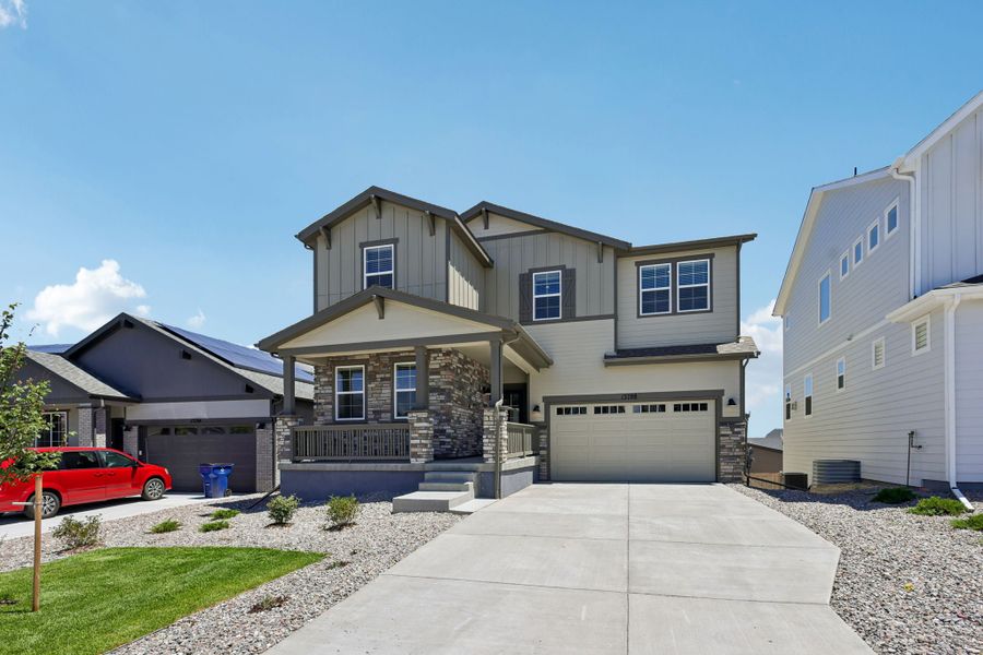 New Home in Parker, CO.  - Slide 2