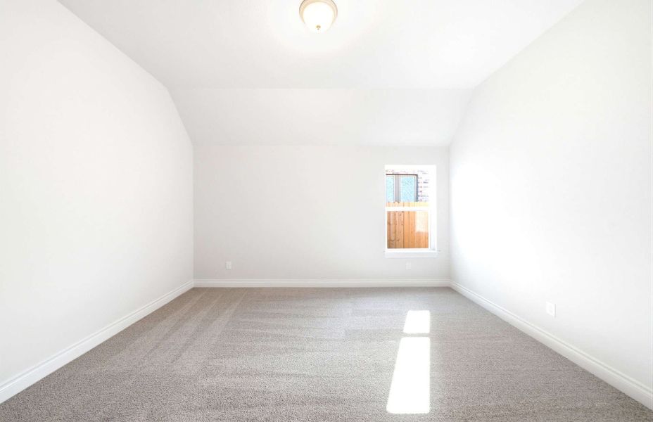 Spacious, unfurnished interior of a new home in The Highlands 55′, Porter (Image 40).