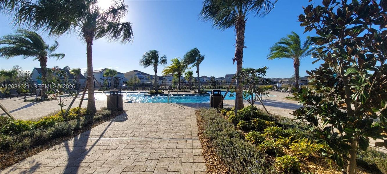 Community amenities in , Orlando (Image 35).