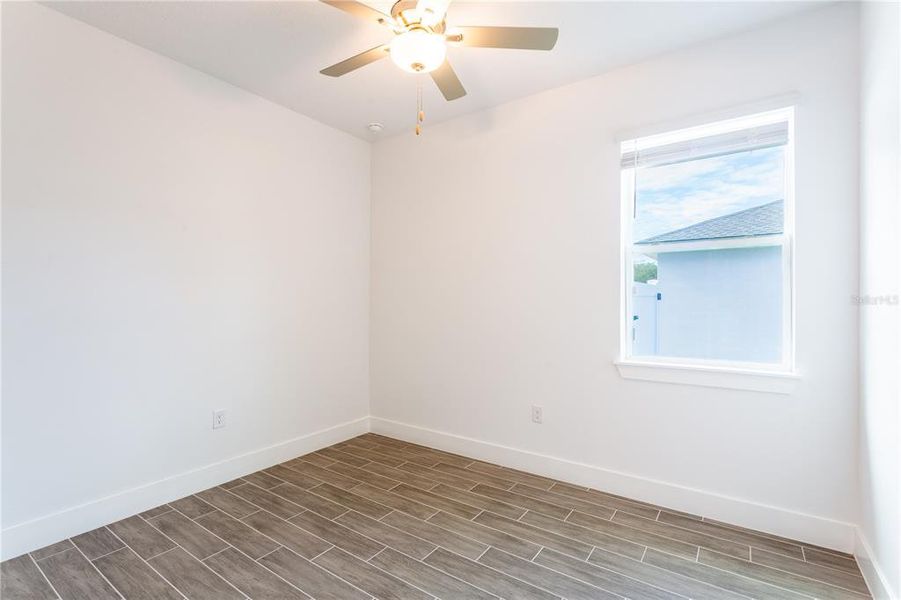 Spacious, unfurnished interior of a new home in , Punta Gorda (Image 12).