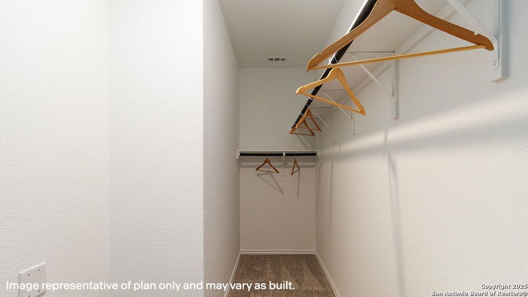 Spacious, unfurnished interior of a new home in Sereno Springs, Converse (Image 20). Spacious, unfurnished interior of a new home in Sereno Springs, Converse (Image 20).