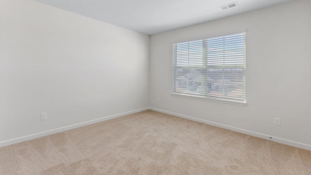 Spacious, unfurnished interior of a new home in Aspen Place, Thomasville (Image 26).