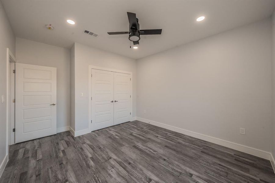 Spacious, unfurnished interior of a new home in , Dallas (Image 27). Spacious, unfurnished interior of a new home in , Dallas (Image 27).