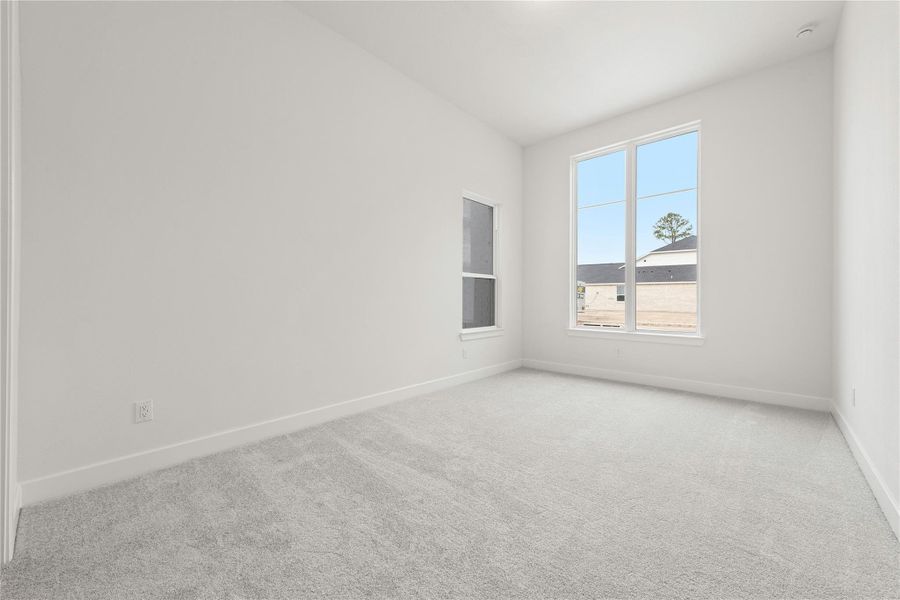 Spacious, unfurnished interior of a new home in ARTAVIA® - 65' Art Collection, Conroe (Image 12).