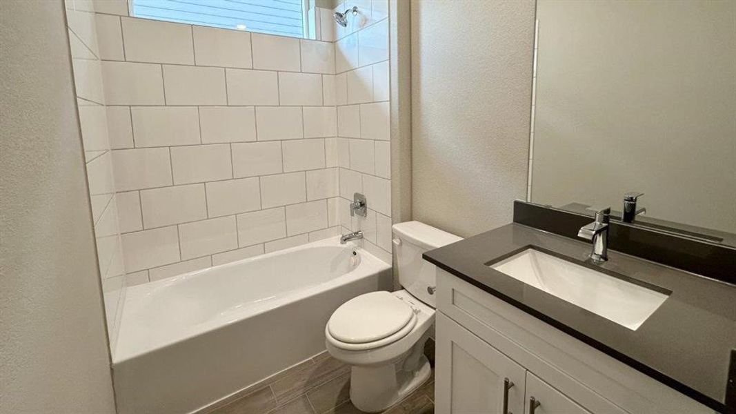 Furnished interior view inside a new home in Rock Creek Ranch, Fort Worth (Image 6).