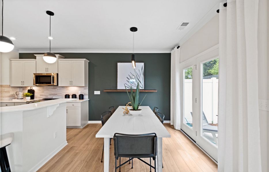 Dining Area Open to Kitchen Dining Area Open to Kitchen