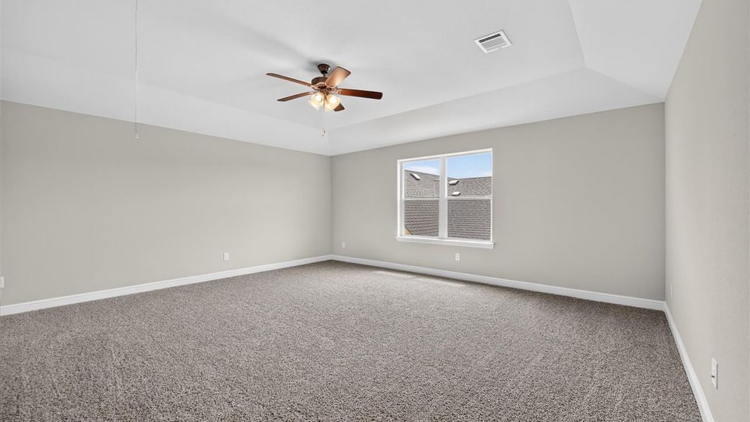 Spacious, unfurnished interior of a new home in Treeline, Justin (Image 45). Spacious, unfurnished interior of a new home in Treeline, Justin (Image 45).