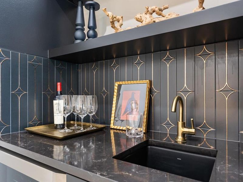 Furnished interior view inside a new home in , Orlando (Image 10).