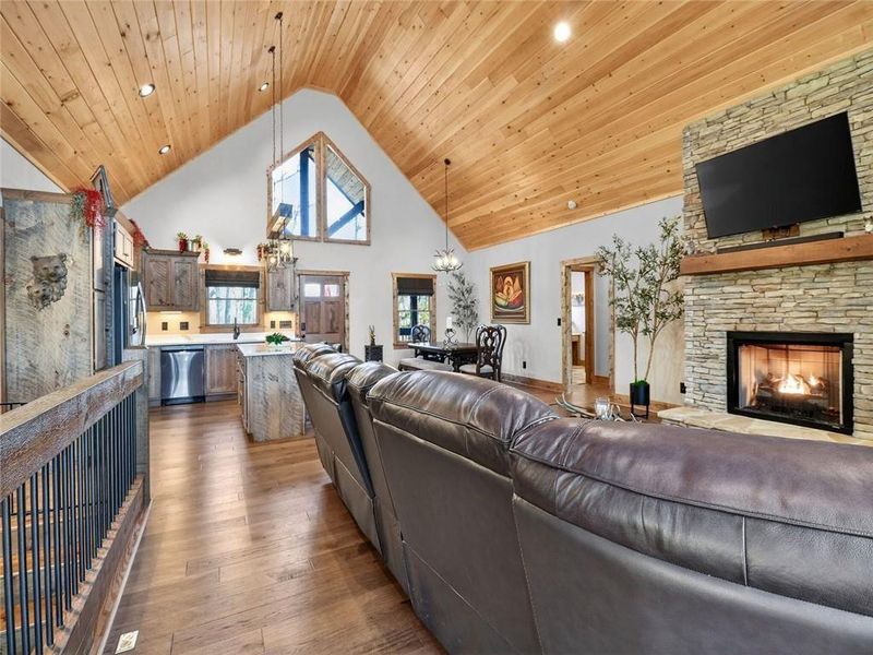 Community amenities in , Ellijay (Image 95).