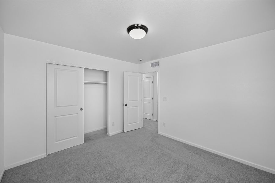 Spacious, unfurnished interior of a new home in Sky Ranch, Watkins (Image 24). Spacious, unfurnished interior of a new home in Sky Ranch, Watkins (Image 24).