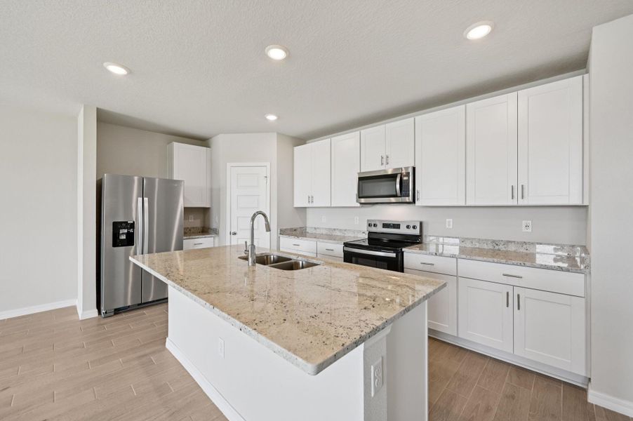 Spacious, unfurnished interior of a new home in Hampton Park - Classic Series, Vero Beach (Image 15).