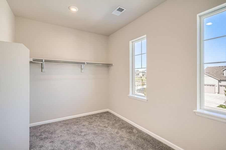 7092 s waterloo way aurora co - web quality - 018 - 23 2nd floor primary bedroom closet