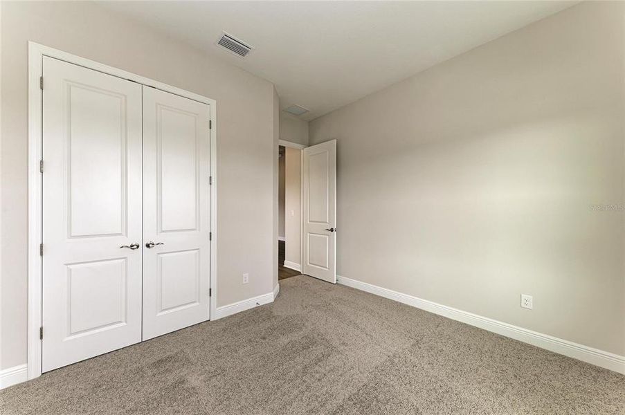 Spacious, unfurnished interior of a new home in North River Ranch, Parrish (Image 16).