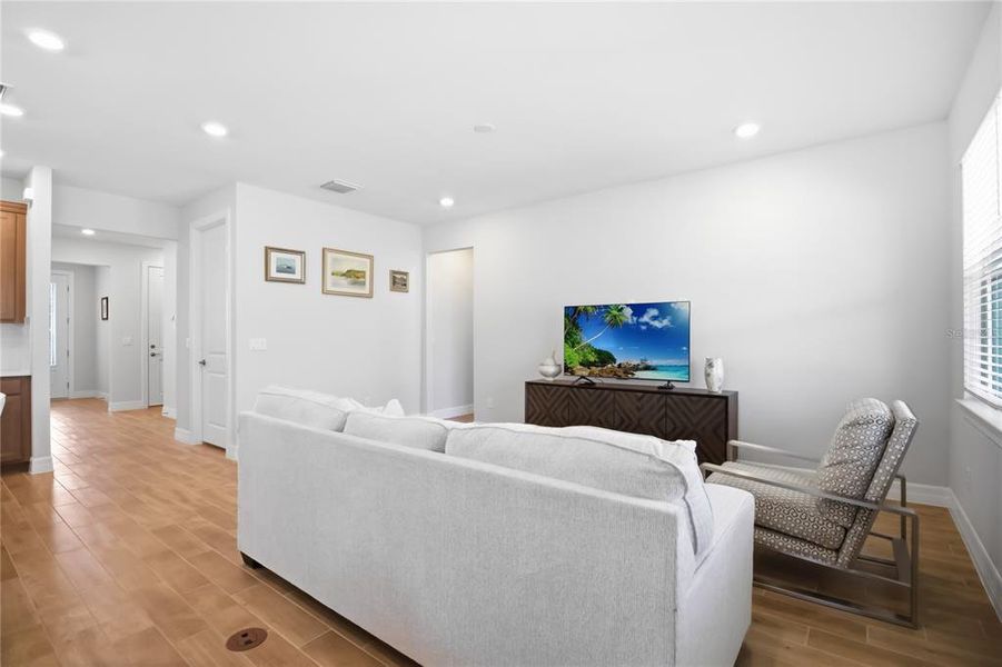 Furnished interior view inside a new home in , St. Cloud (Image 43).