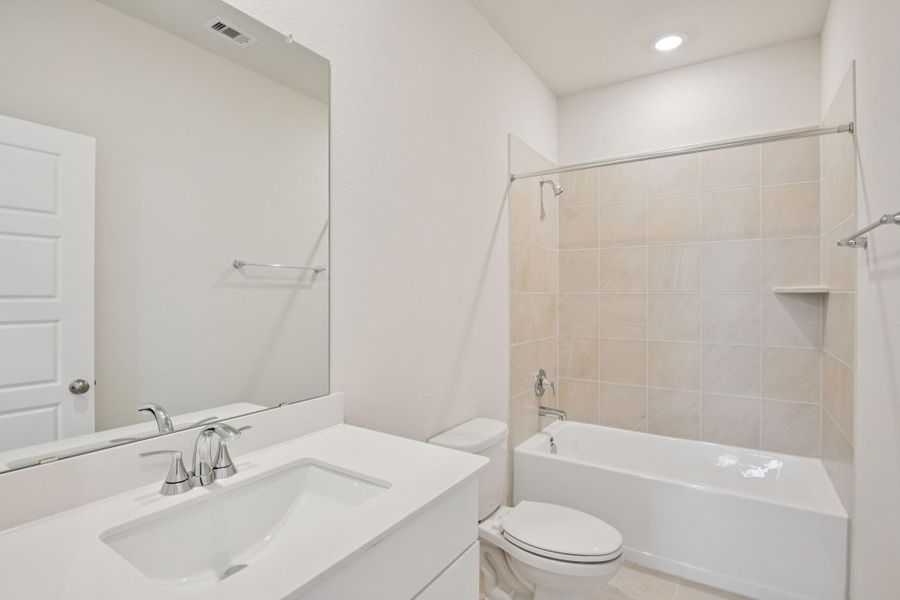 Furnished interior view inside a new home in Sanford Farms - Traditional Series, Waller (Image 12).