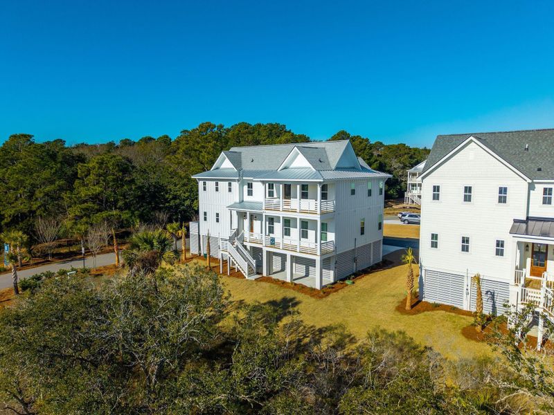 Image 72 of a home in Overlook at Copahee Sound.