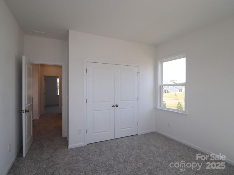 Secondary bedroom Secondary bedroom