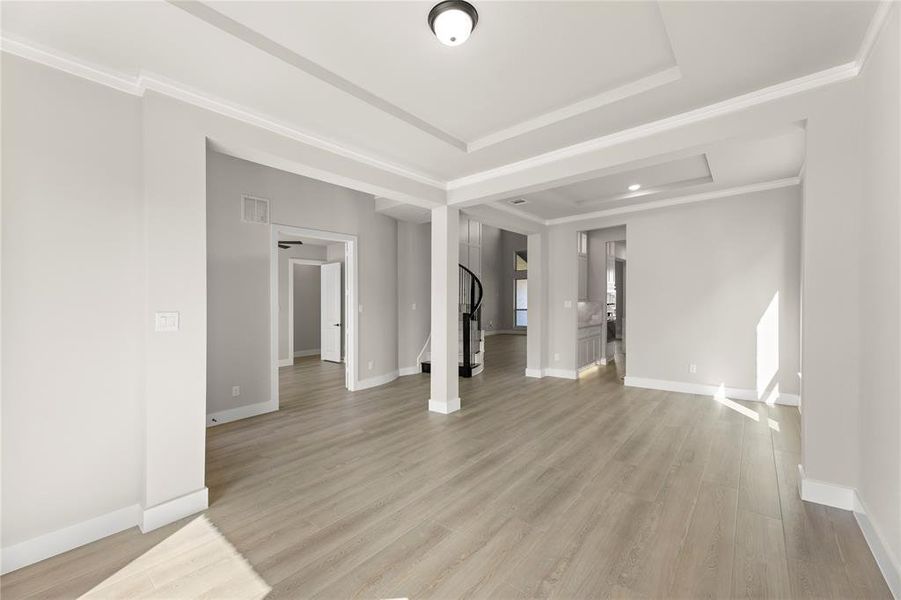 06. 12054 Willow Manor - Living (2)