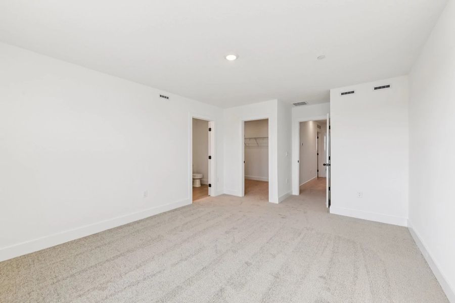 Primary Bed Primary Bed