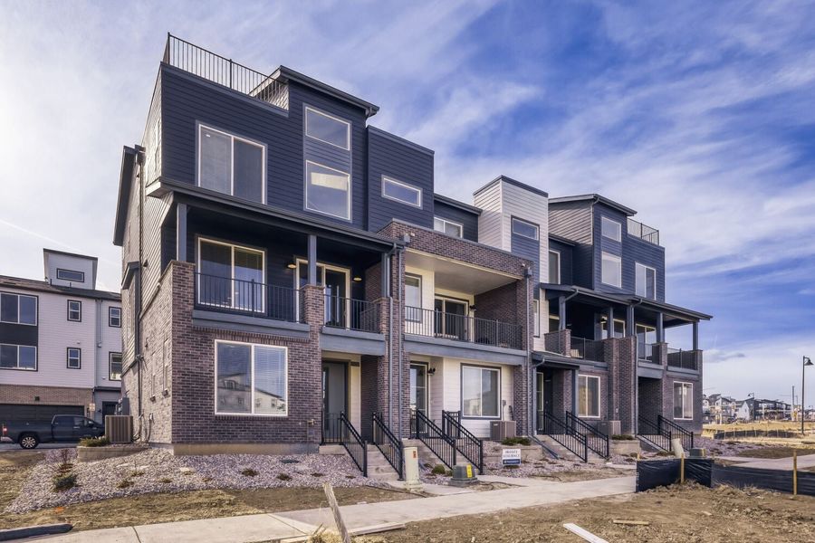 1,983sf New Home in Broomfield, CO.  - Slide 3